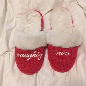 LIKE NEW Victoria Secret Slippers